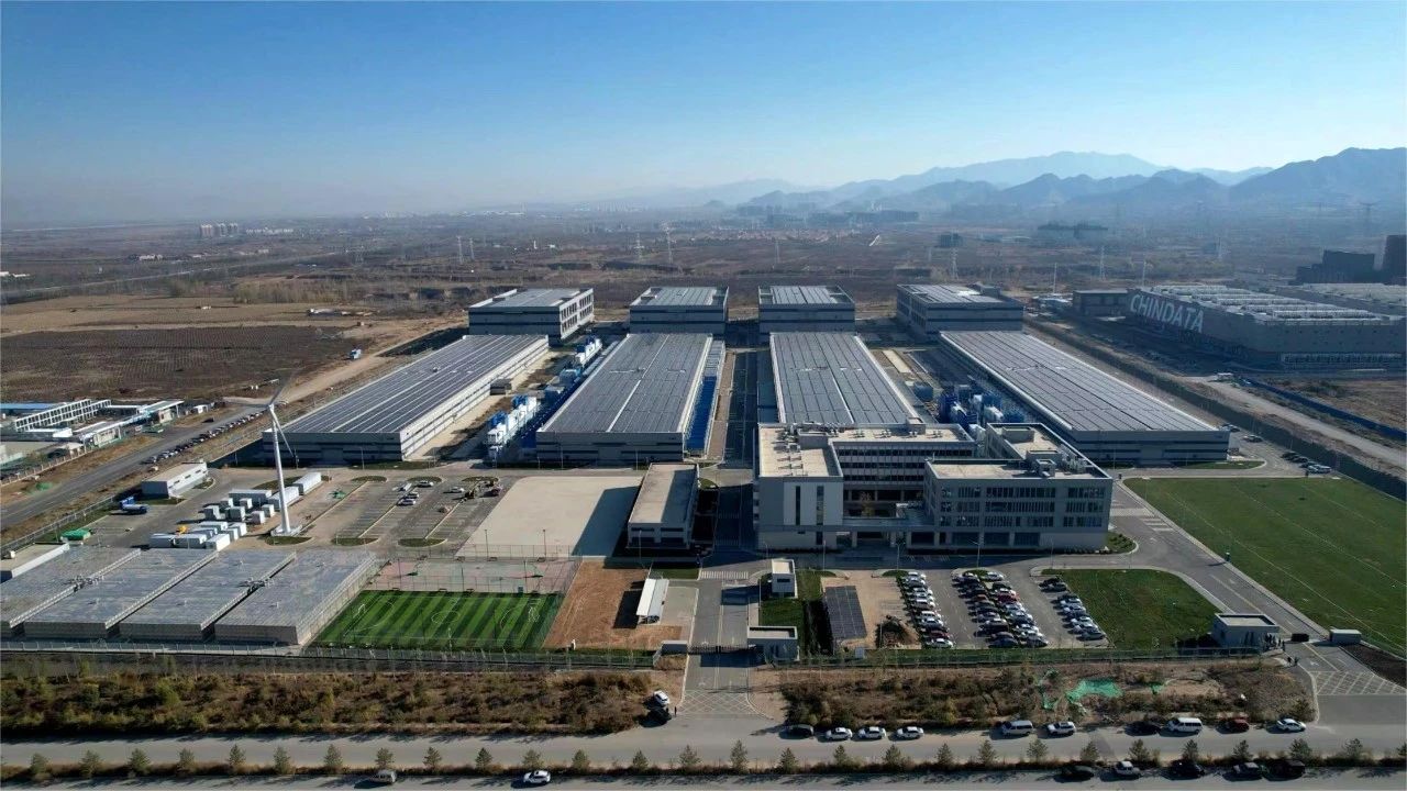 3044am永利集团助力腾讯落地国内首个「风光储」一体化数据中心微电网